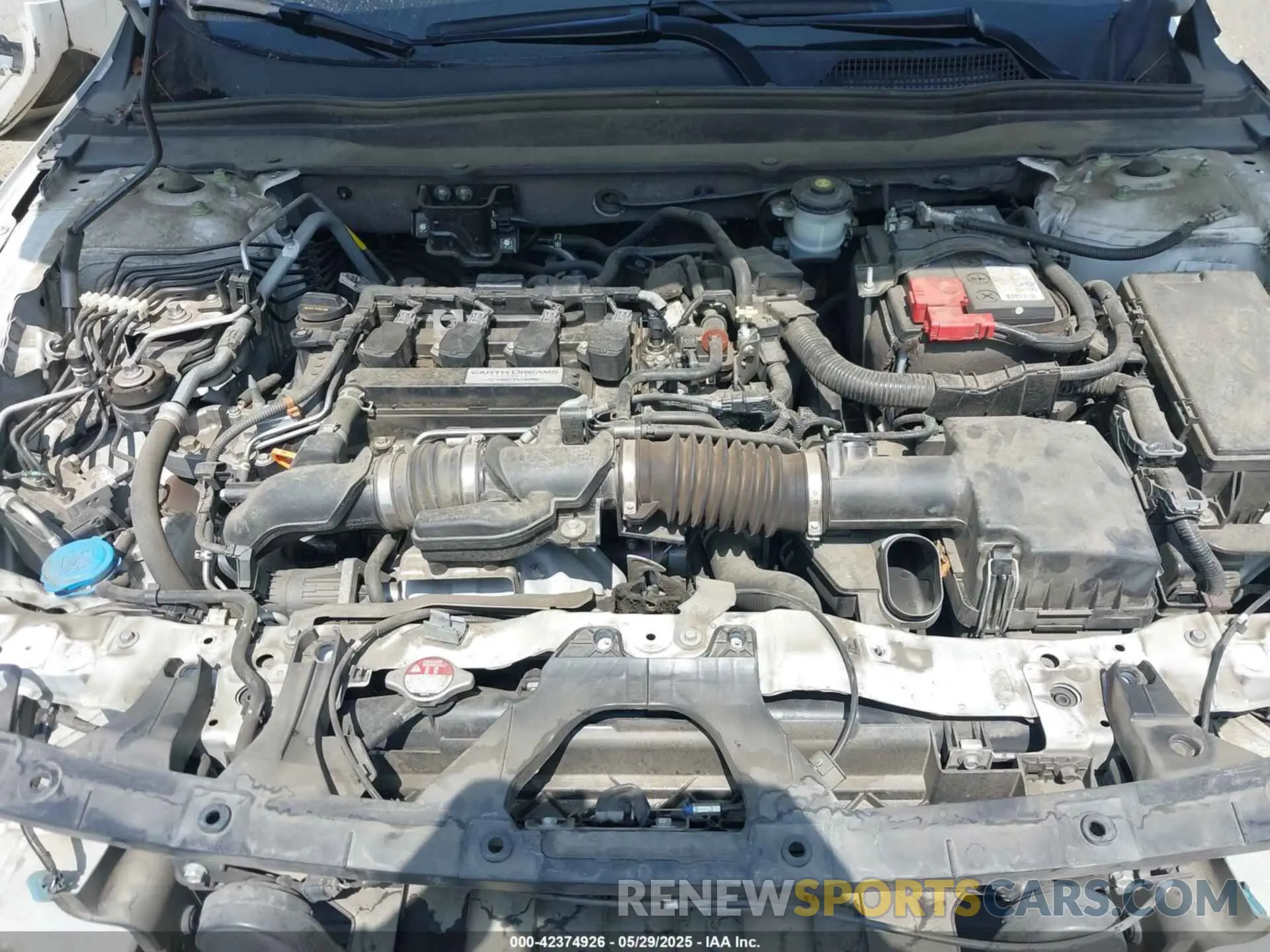 10 Photograph of a damaged car 1HGCV1F33KA173399 HONDA ACCORD 2019