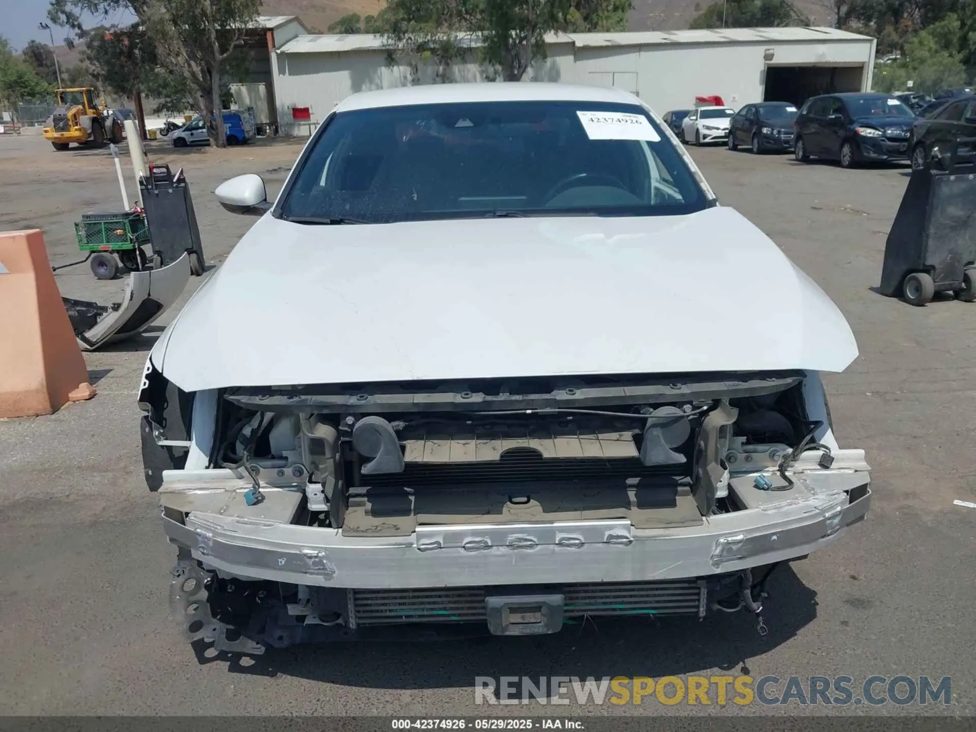 13 Photograph of a damaged car 1HGCV1F33KA173399 HONDA ACCORD 2019