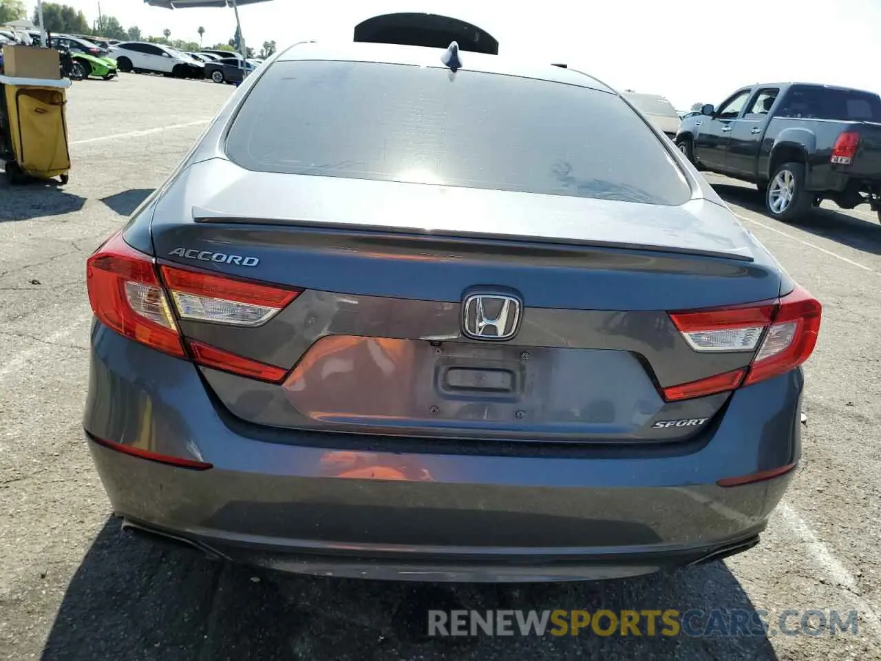6 Photograph of a damaged car 1HGCV1F34KA033619 HONDA ACCORD 2019