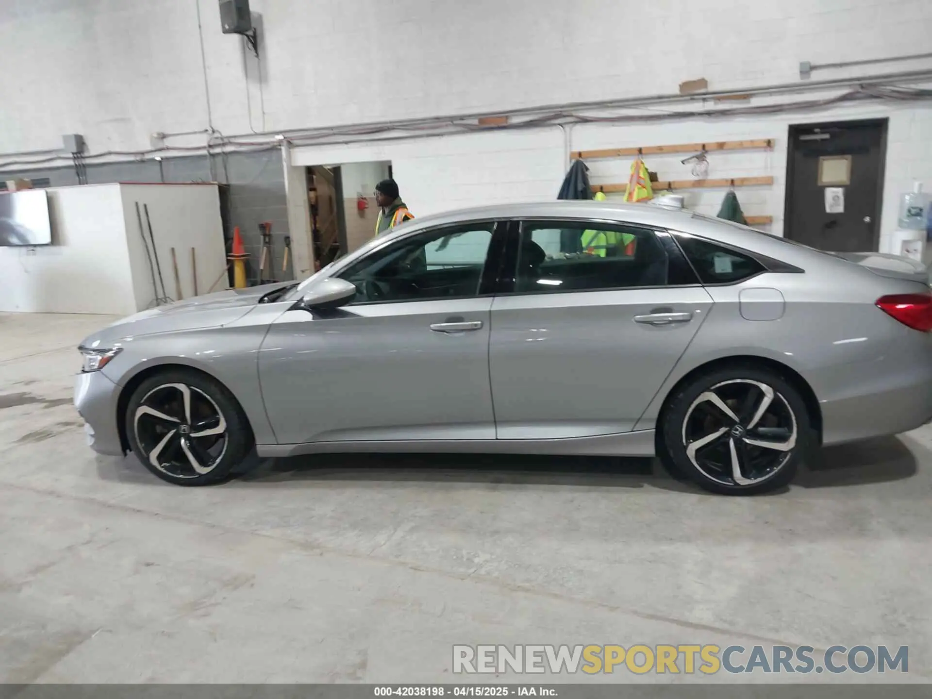 14 Photograph of a damaged car 1HGCV1F34KA037914 HONDA ACCORD 2019