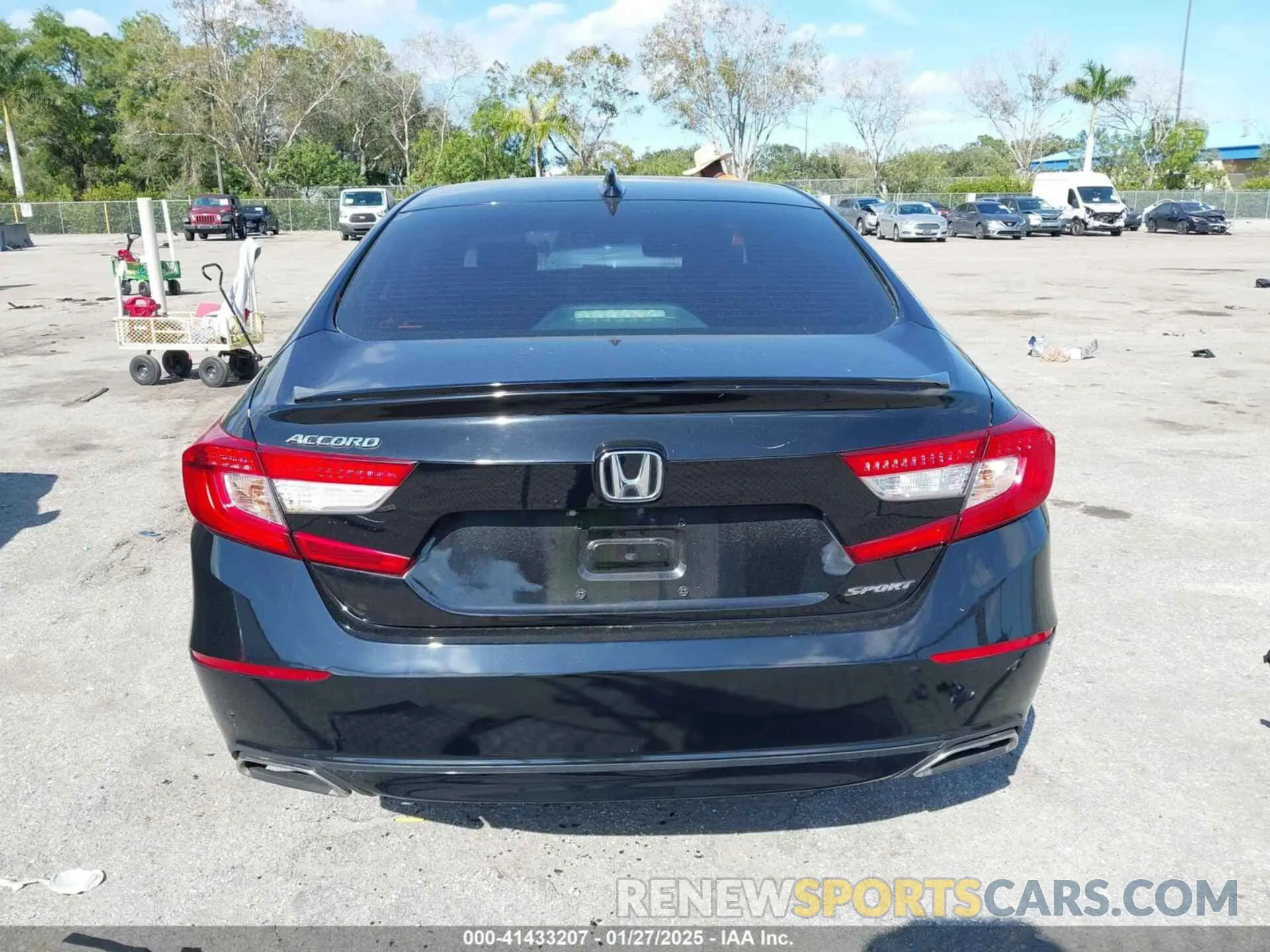 16 Photograph of a damaged car 1HGCV1F34KA072372 HONDA ACCORD 2019