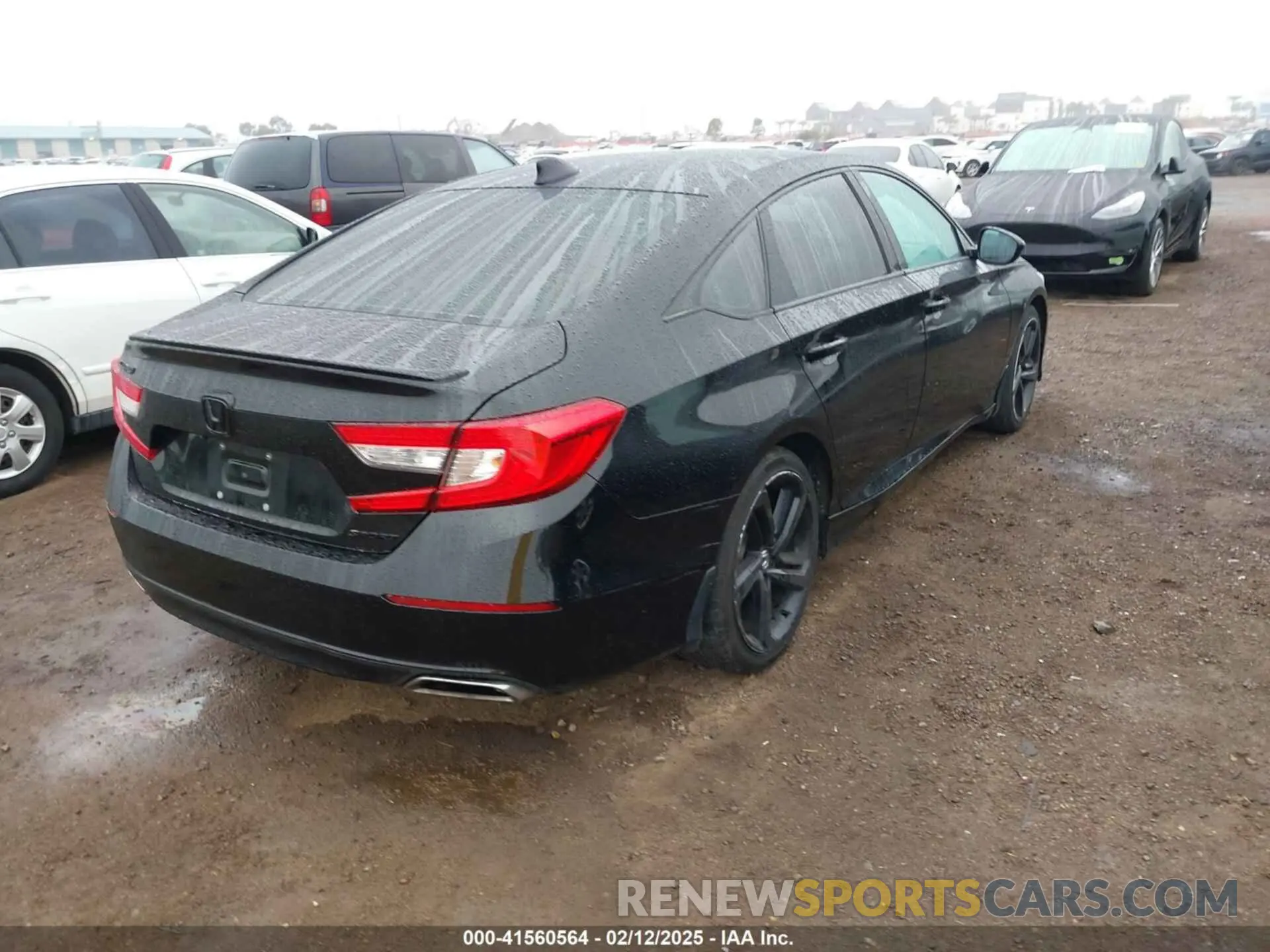 4 Photograph of a damaged car 1HGCV1F34KA078978 HONDA ACCORD 2019