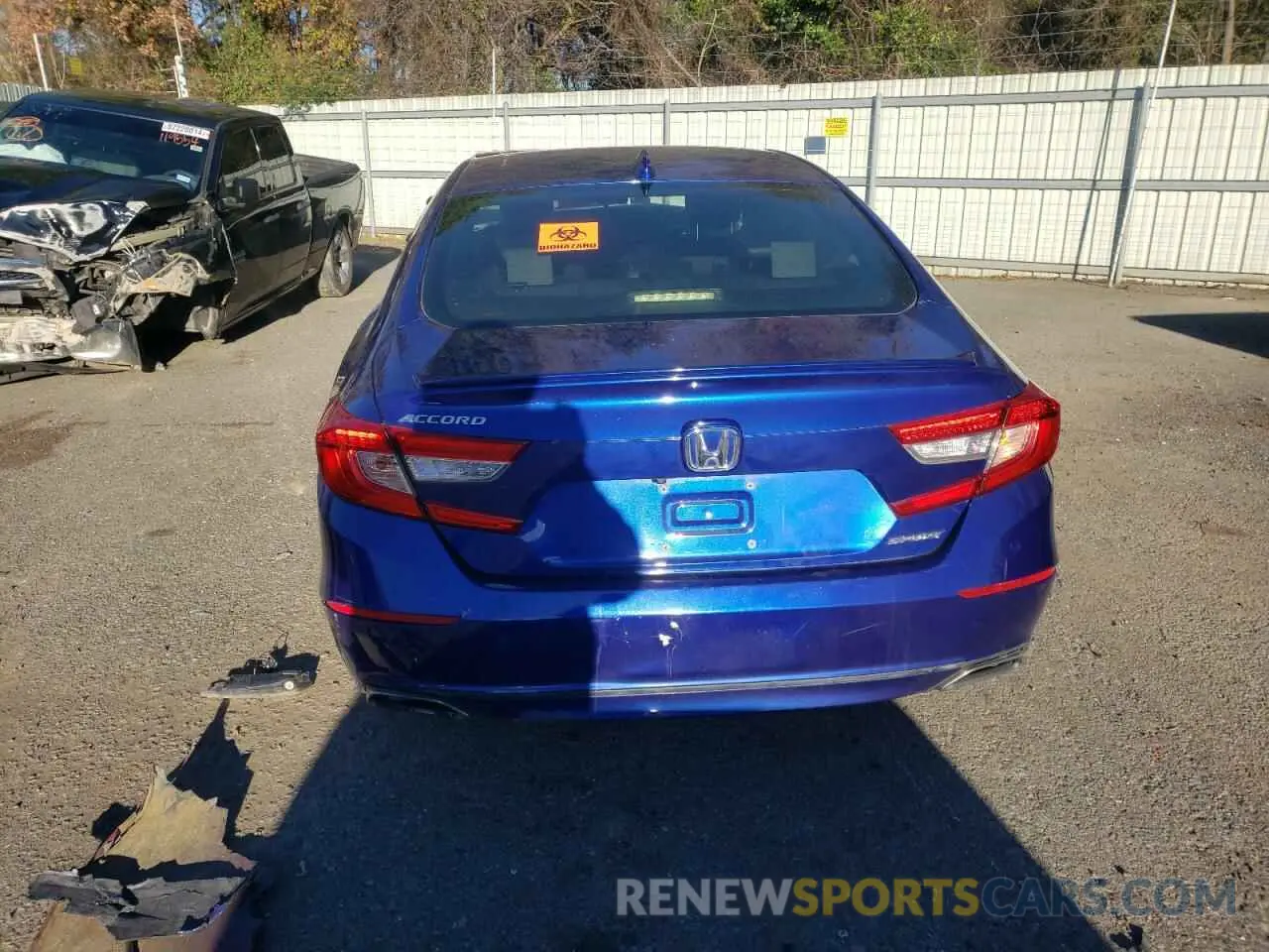 6 Photograph of a damaged car 1HGCV1F34KA083047 HONDA ACCORD 2019