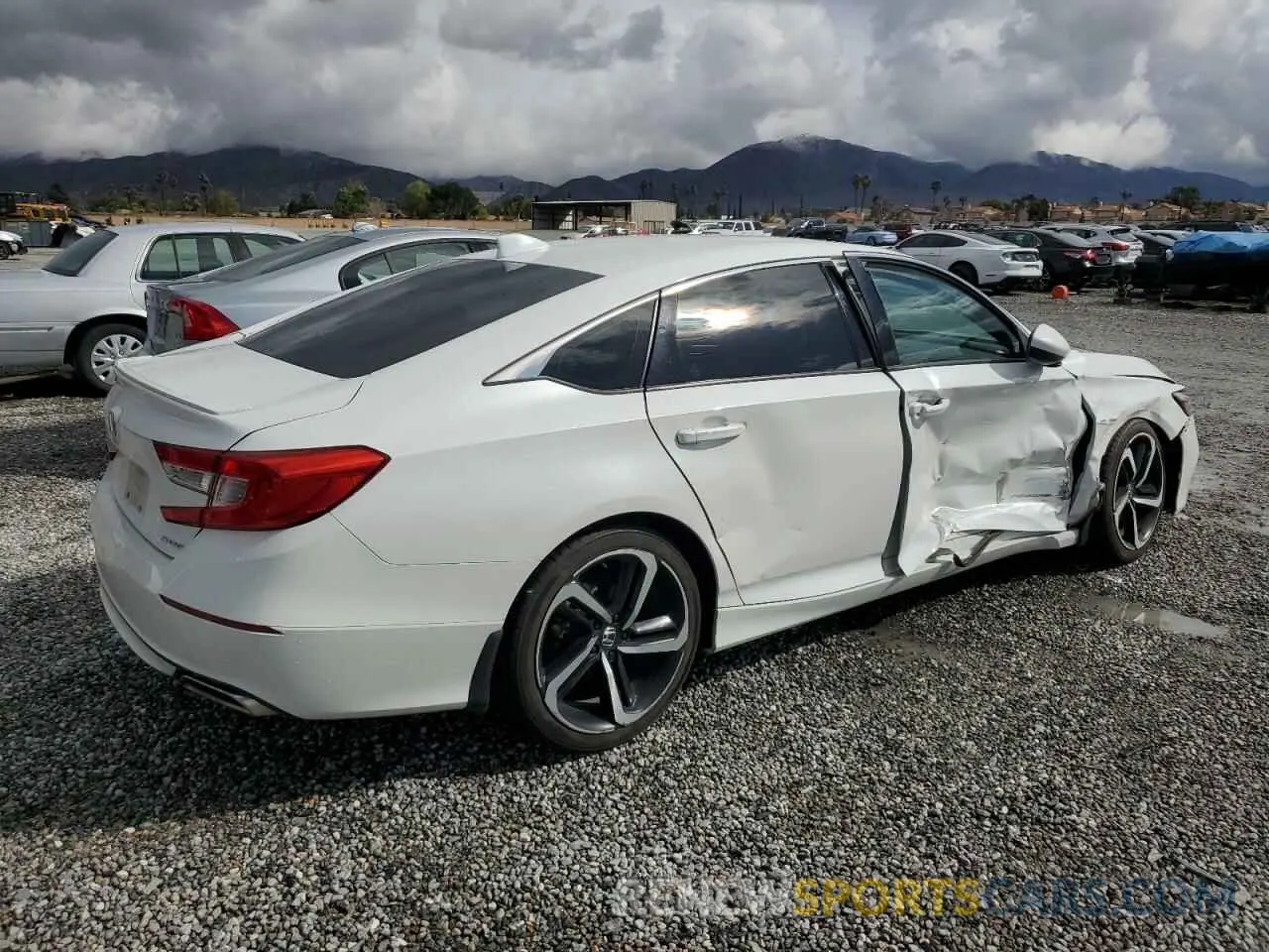 3 Photograph of a damaged car 1HGCV1F34KA086529 HONDA ACCORD 2019