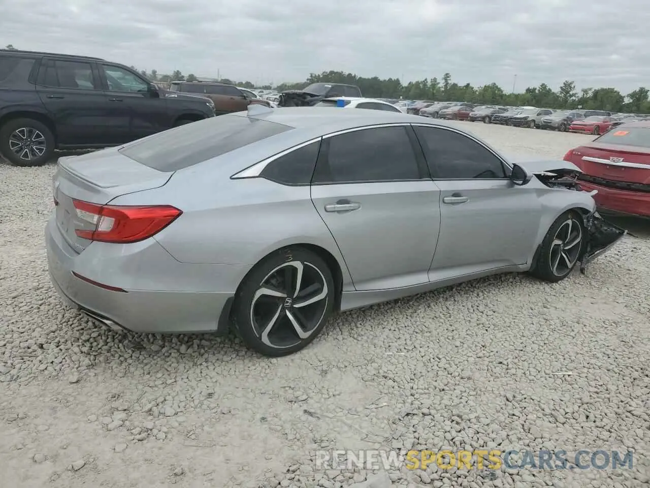 3 Photograph of a damaged car 1HGCV1F34KA089091 HONDA ACCORD 2019