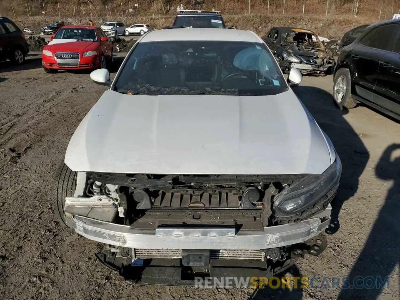 5 Photograph of a damaged car 1HGCV1F34KA096073 HONDA ACCORD 2019