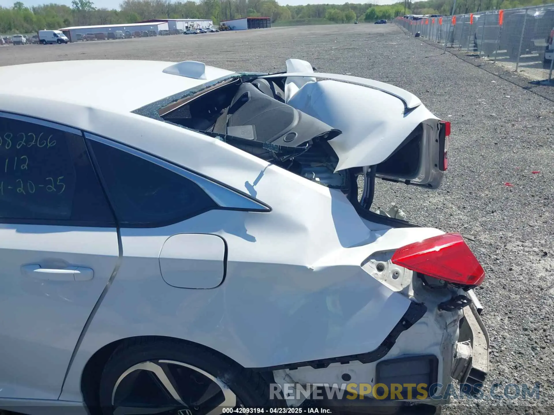 6 Photograph of a damaged car 1HGCV1F34KA101711 HONDA ACCORD 2019