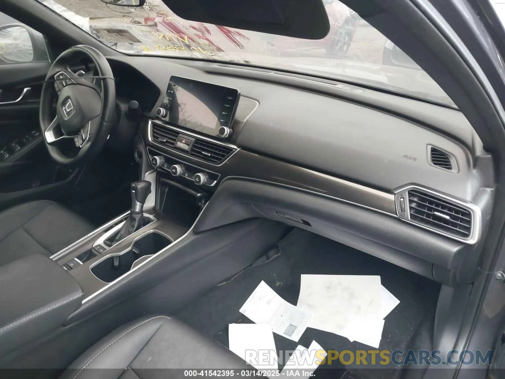 5 Photograph of a damaged car 1HGCV1F34KA119027 HONDA ACCORD 2019