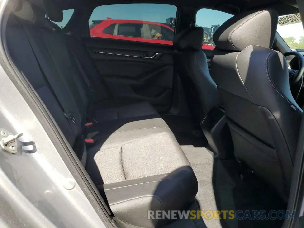 10 Photograph of a damaged car 1HGCV1F34KA145983 HONDA ACCORD 2019