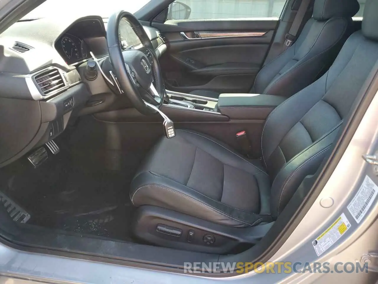 7 Photograph of a damaged car 1HGCV1F34KA145983 HONDA ACCORD 2019