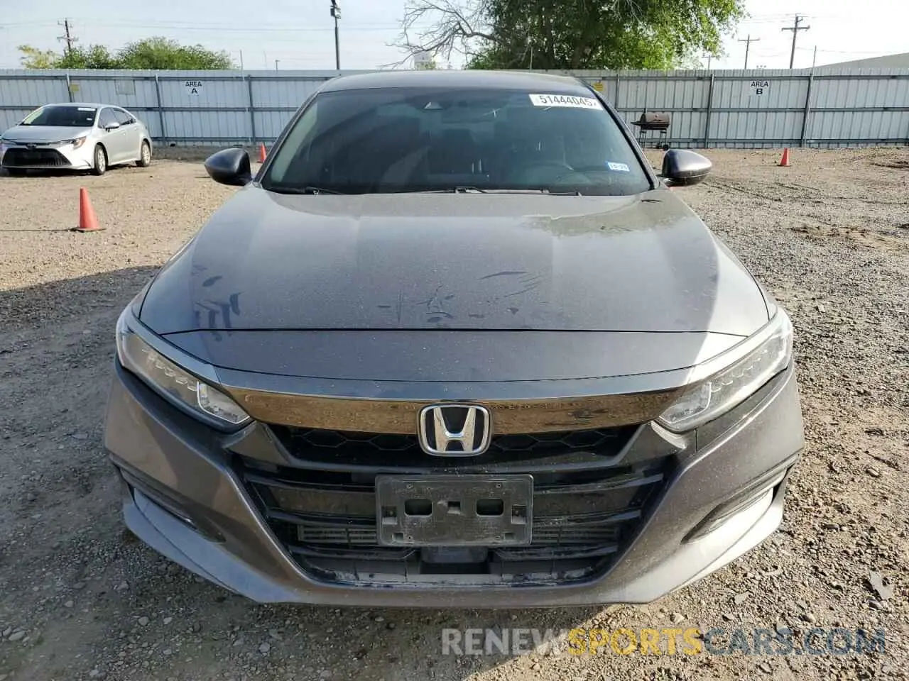 5 Photograph of a damaged car 1HGCV1F34KA147989 HONDA ACCORD 2019