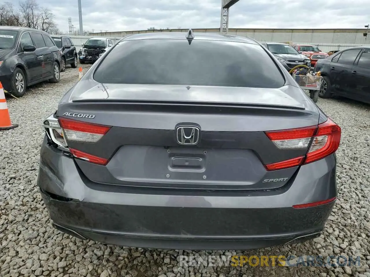 6 Photograph of a damaged car 1HGCV1F34KA169071 HONDA ACCORD 2019