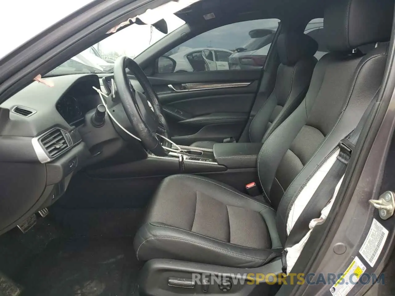 7 Photograph of a damaged car 1HGCV1F34KA169071 HONDA ACCORD 2019