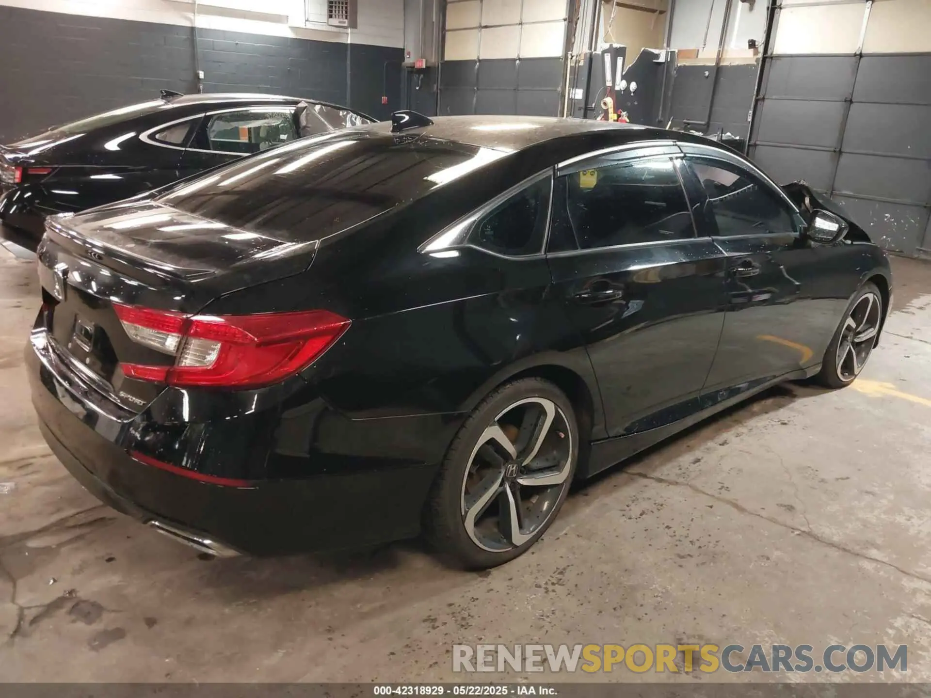 4 Photograph of a damaged car 1HGCV1F35KA005750 HONDA ACCORD 2019