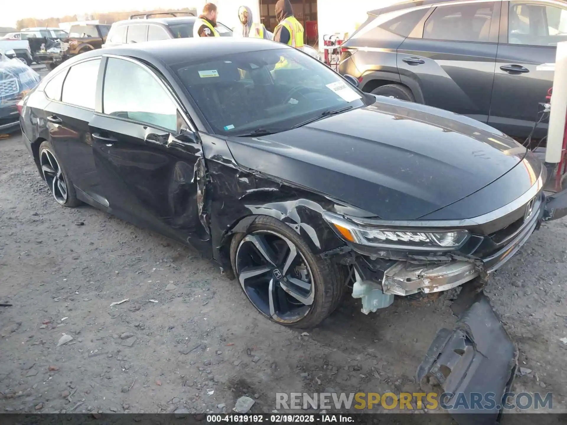 6 Photograph of a damaged car 1HGCV1F35KA006364 HONDA ACCORD 2019