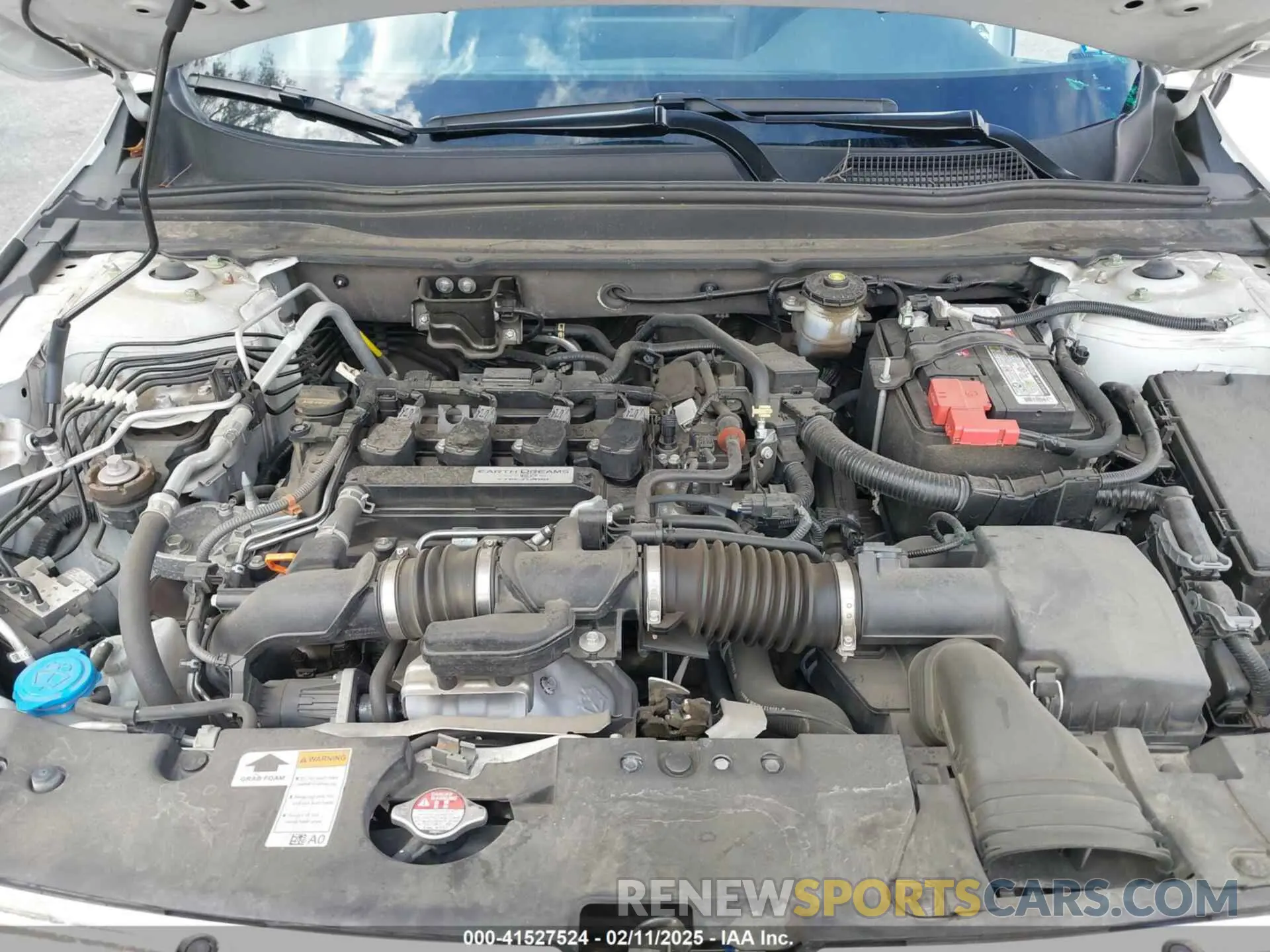 10 Photograph of a damaged car 1HGCV1F35KA009247 HONDA ACCORD 2019