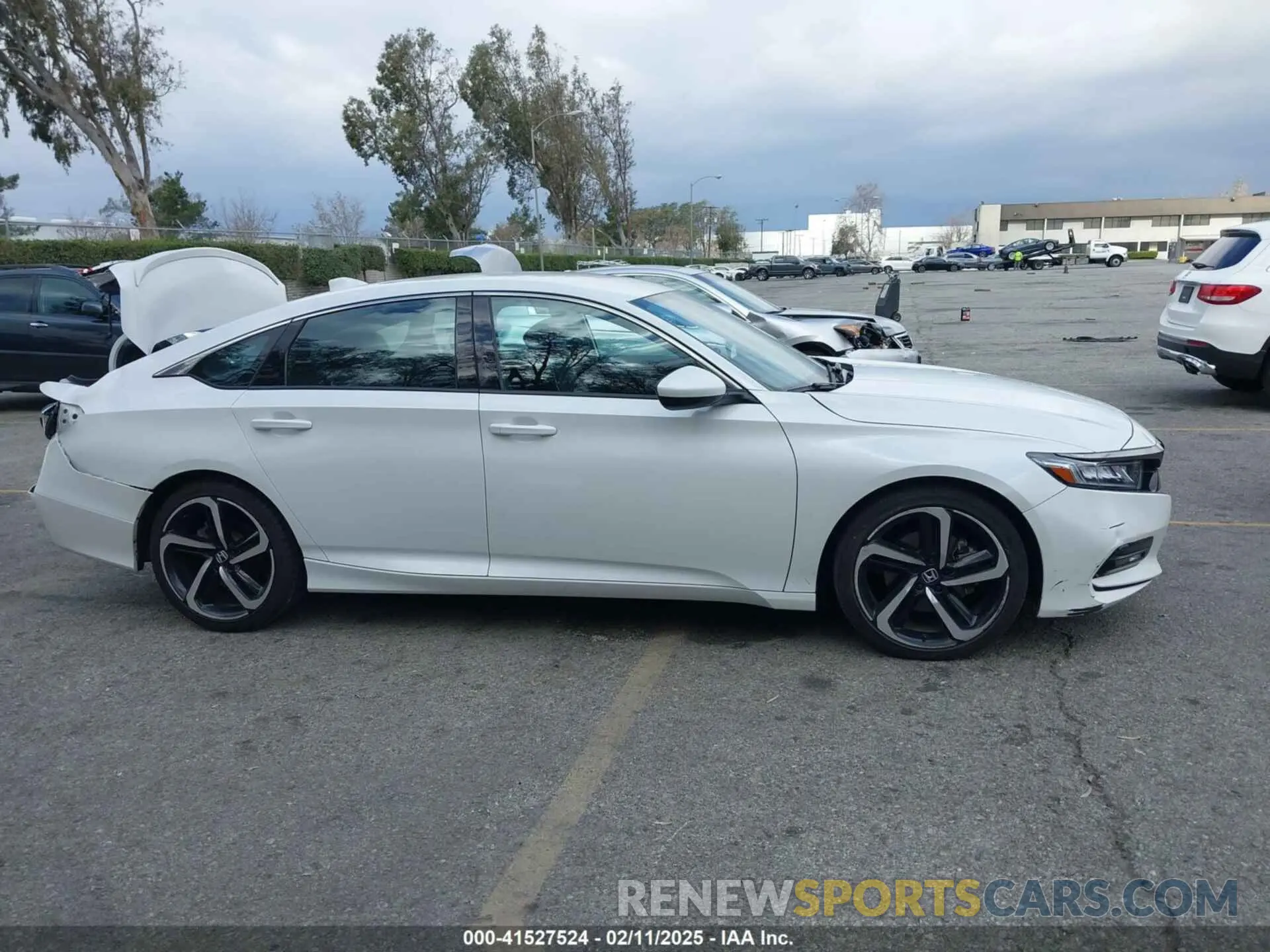 13 Photograph of a damaged car 1HGCV1F35KA009247 HONDA ACCORD 2019