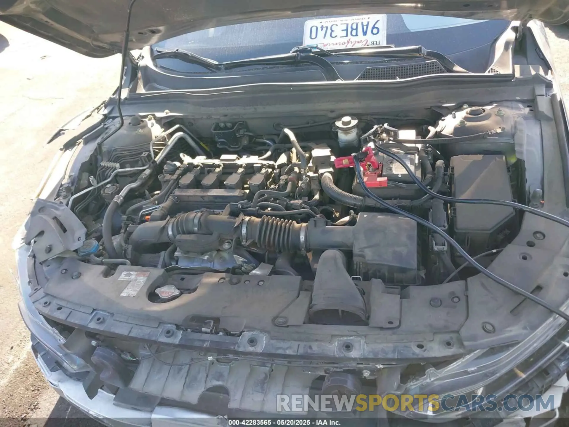 10 Photograph of a damaged car 1HGCV1F35KA018546 HONDA ACCORD 2019