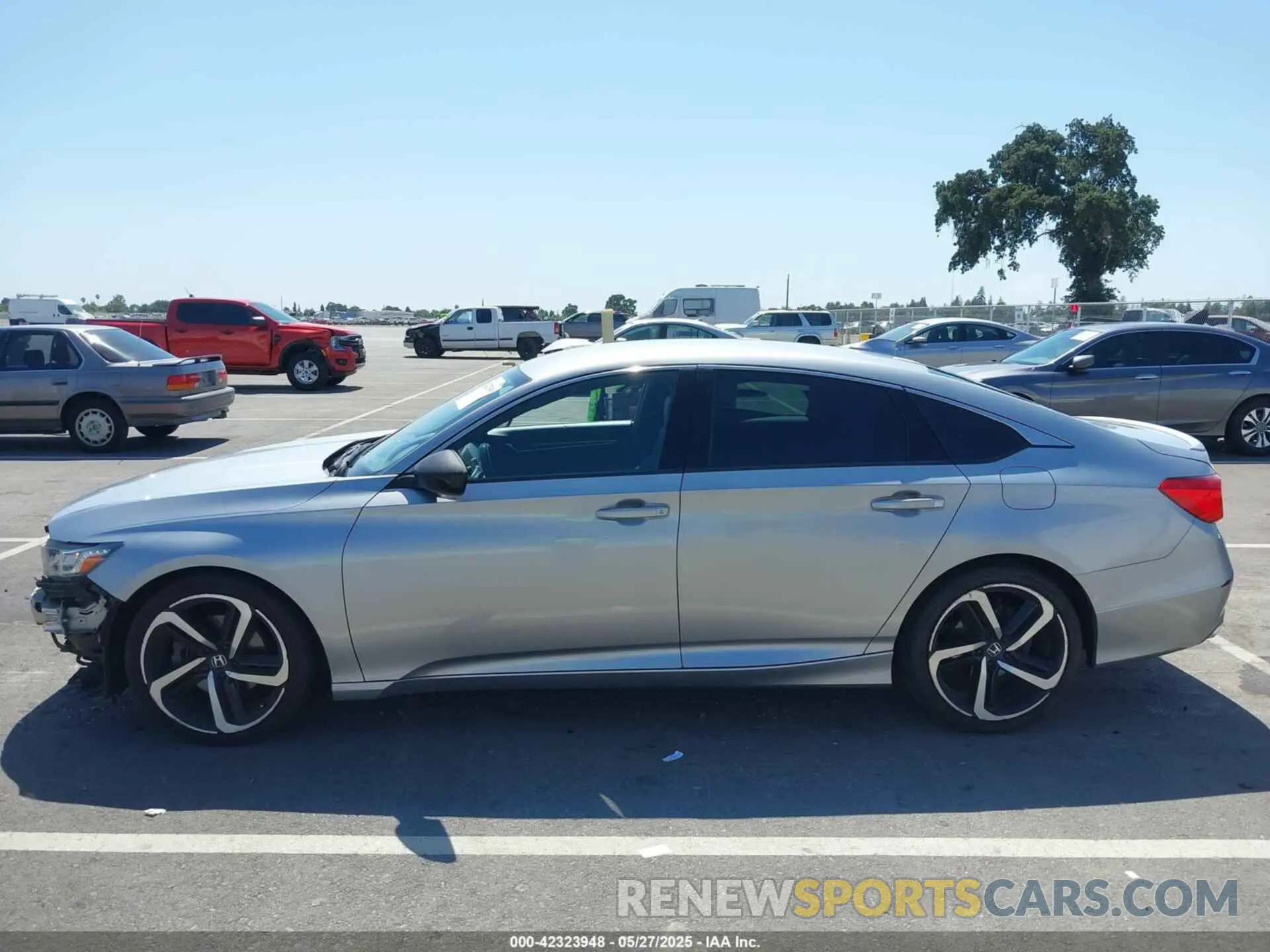 15 Photograph of a damaged car 1HGCV1F35KA051787 HONDA ACCORD 2019