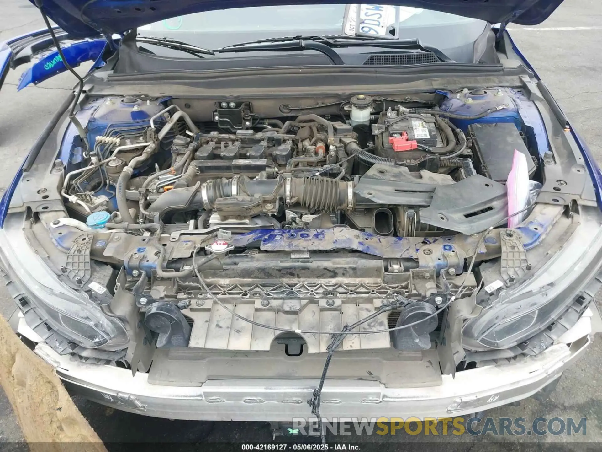 10 Photograph of a damaged car 1HGCV1F35KA083073 HONDA ACCORD 2019
