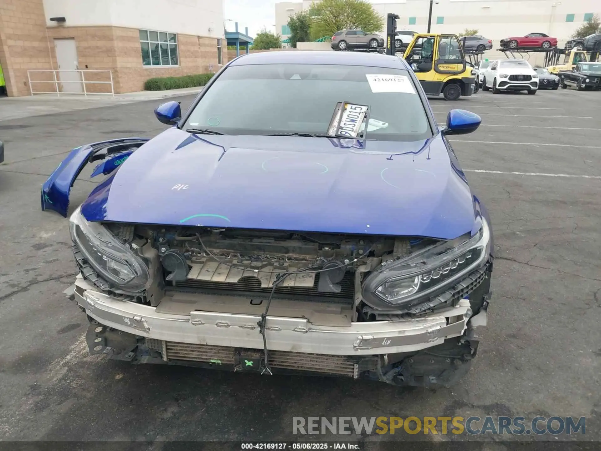 13 Photograph of a damaged car 1HGCV1F35KA083073 HONDA ACCORD 2019