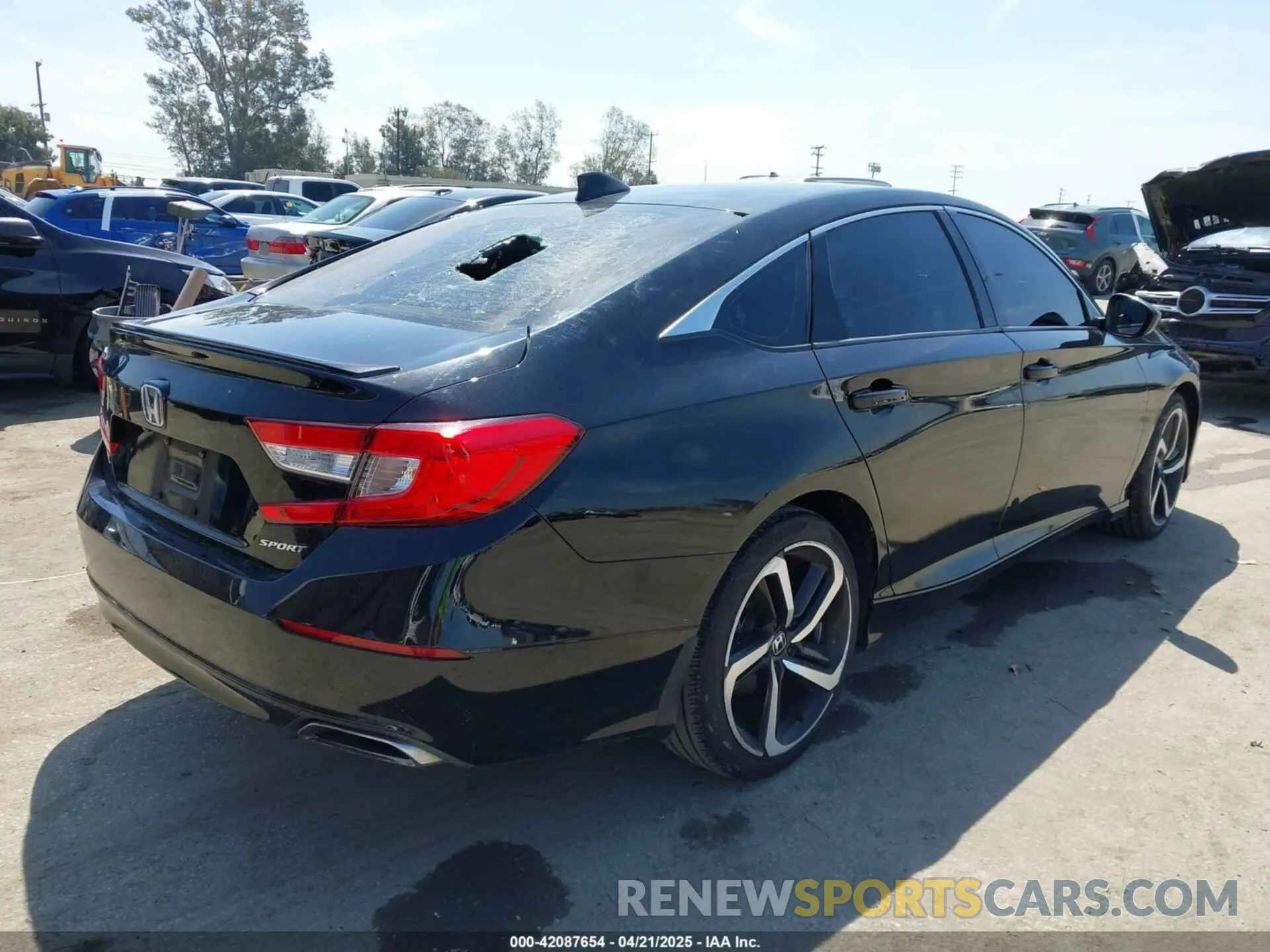 4 Photograph of a damaged car 1HGCV1F35KA095840 HONDA ACCORD 2019