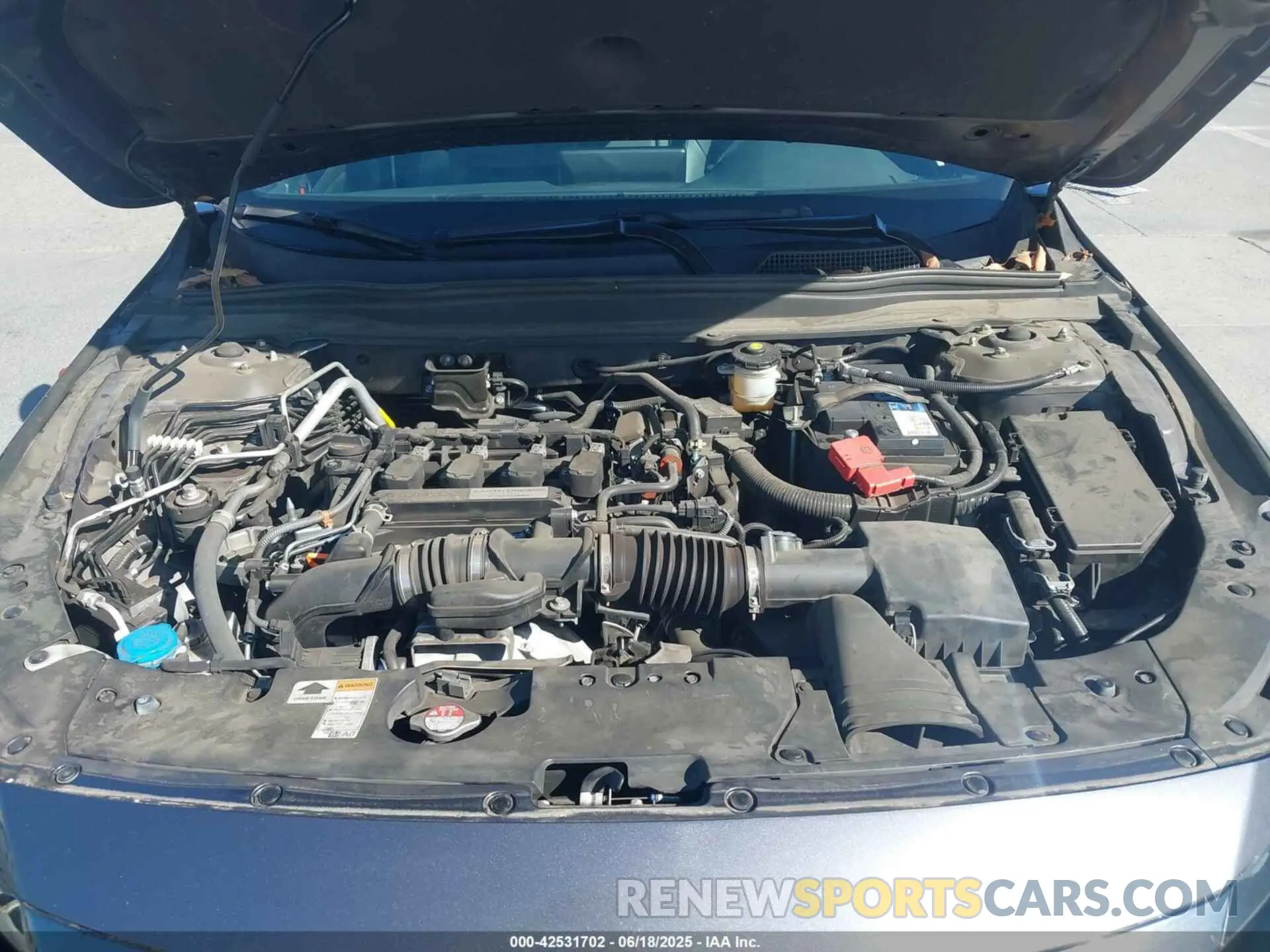 10 Photograph of a damaged car 1HGCV1F35KA098575 HONDA ACCORD 2019