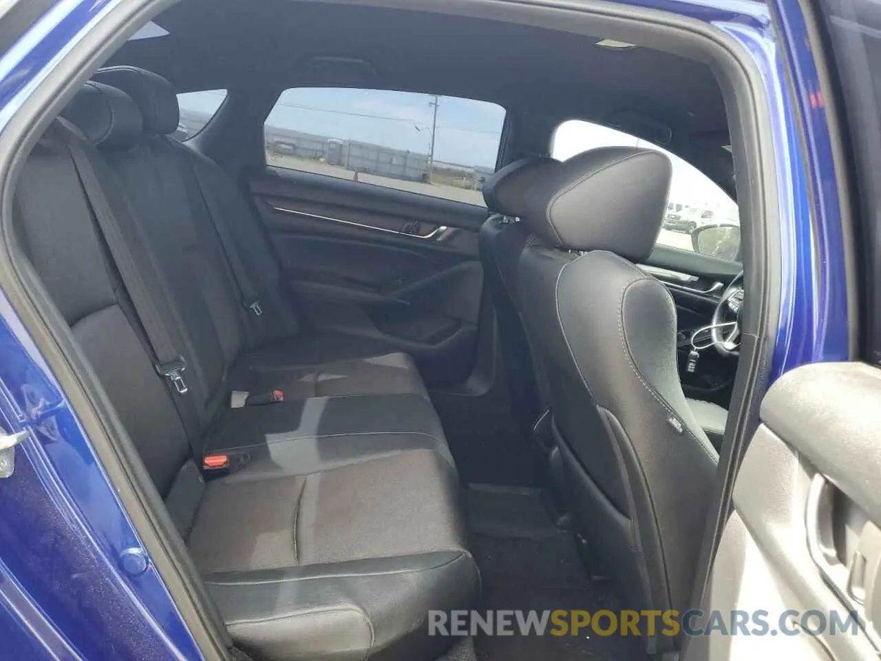 10 Photograph of a damaged car 1HGCV1F35KA100907 HONDA ACCORD 2019