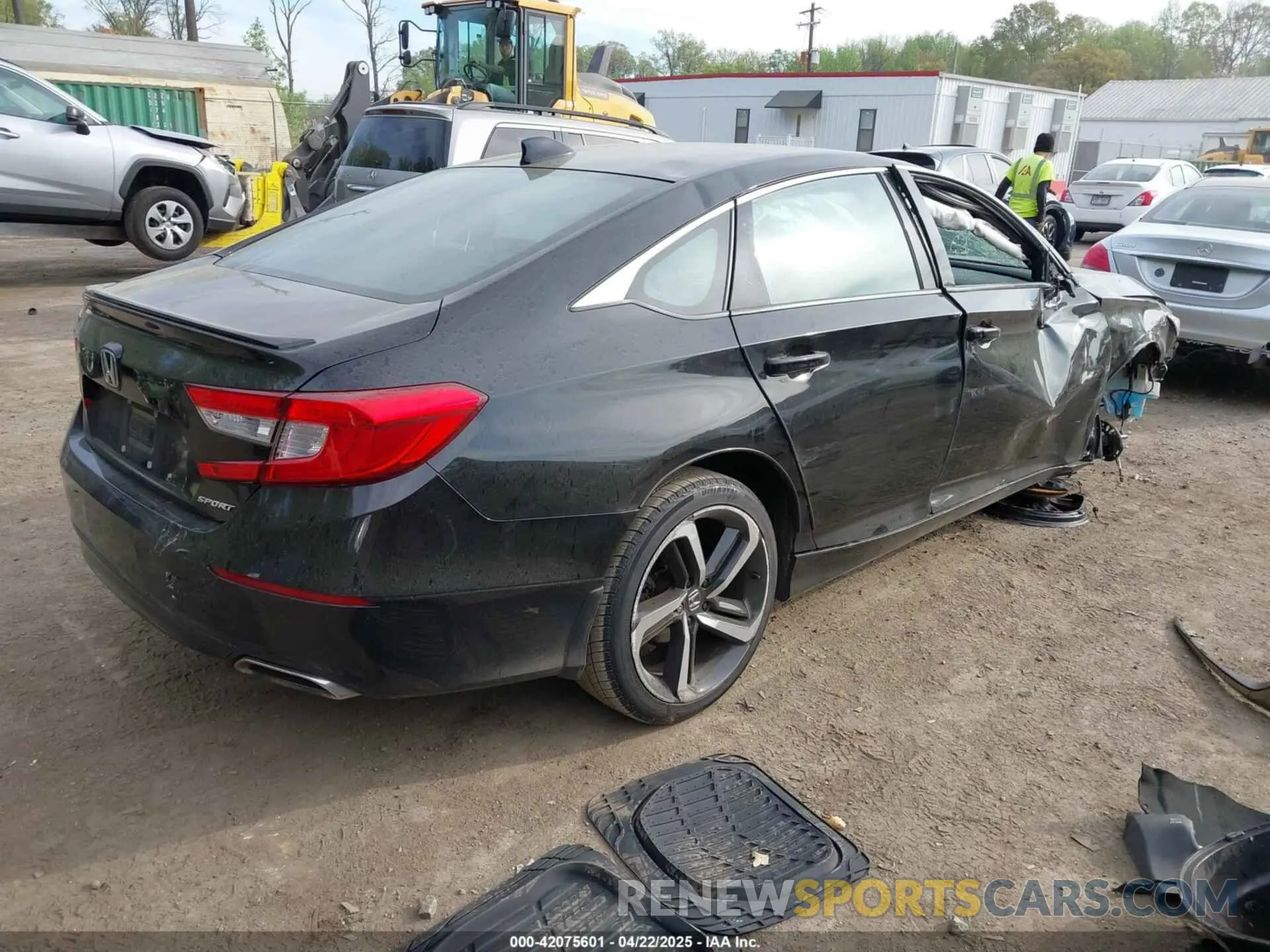 4 Photograph of a damaged car 1HGCV1F35KA115665 HONDA ACCORD 2019