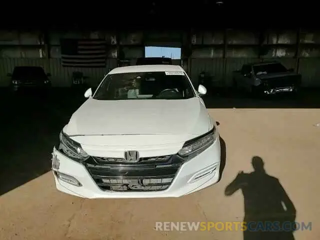 11 Photograph of a damaged car 1HGCV1F35KA142574 HONDA ACCORD 2019