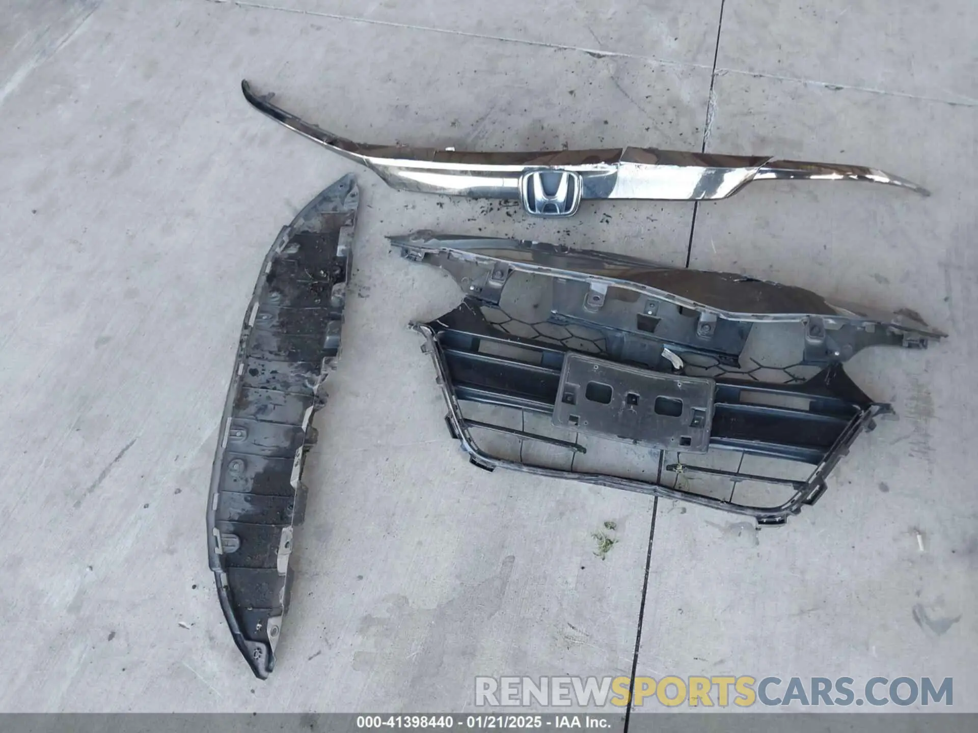 11 Photograph of a damaged car 1HGCV1F35KA144230 HONDA ACCORD 2019