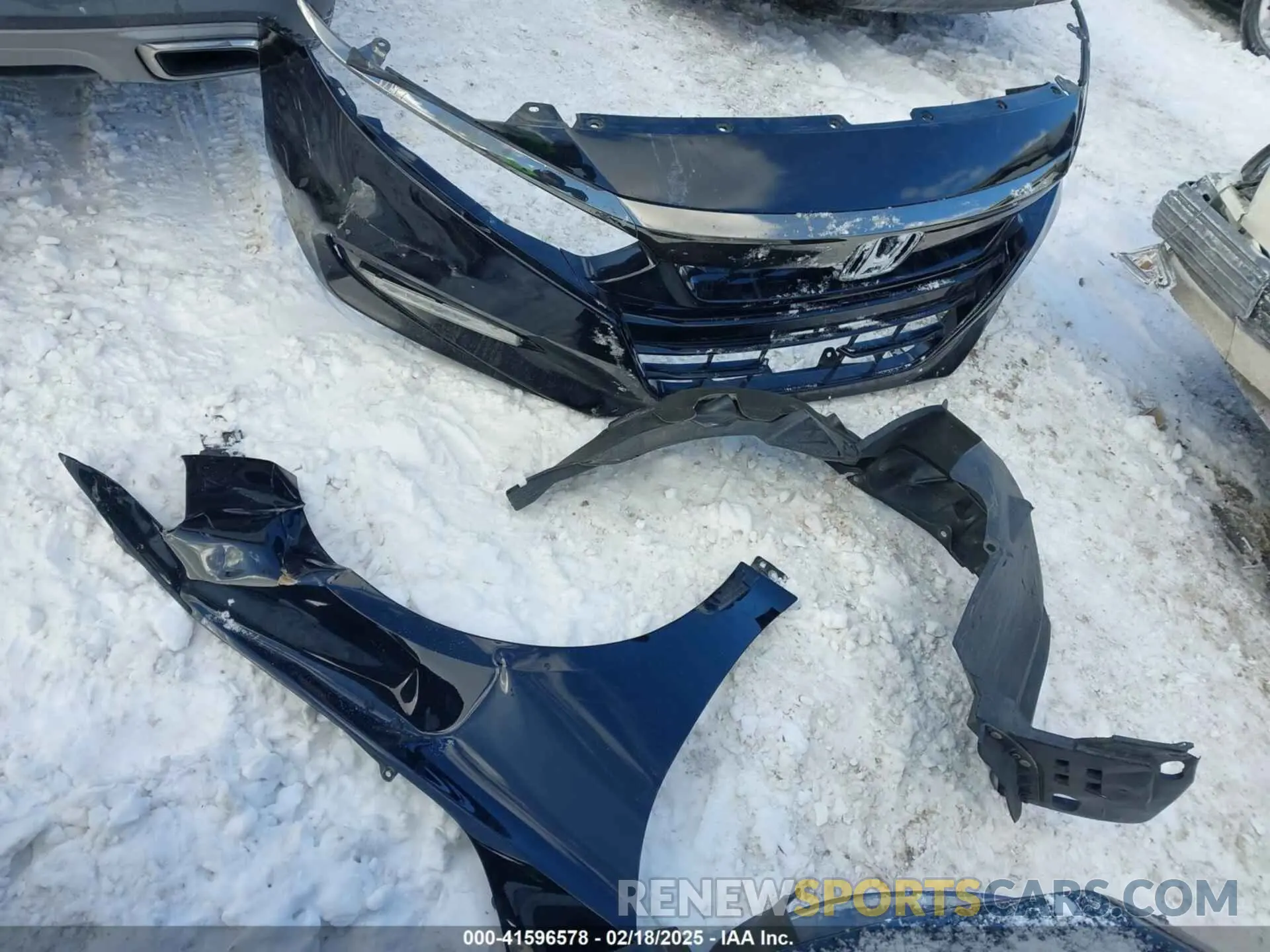 12 Photograph of a damaged car 1HGCV1F35KA158726 HONDA ACCORD 2019