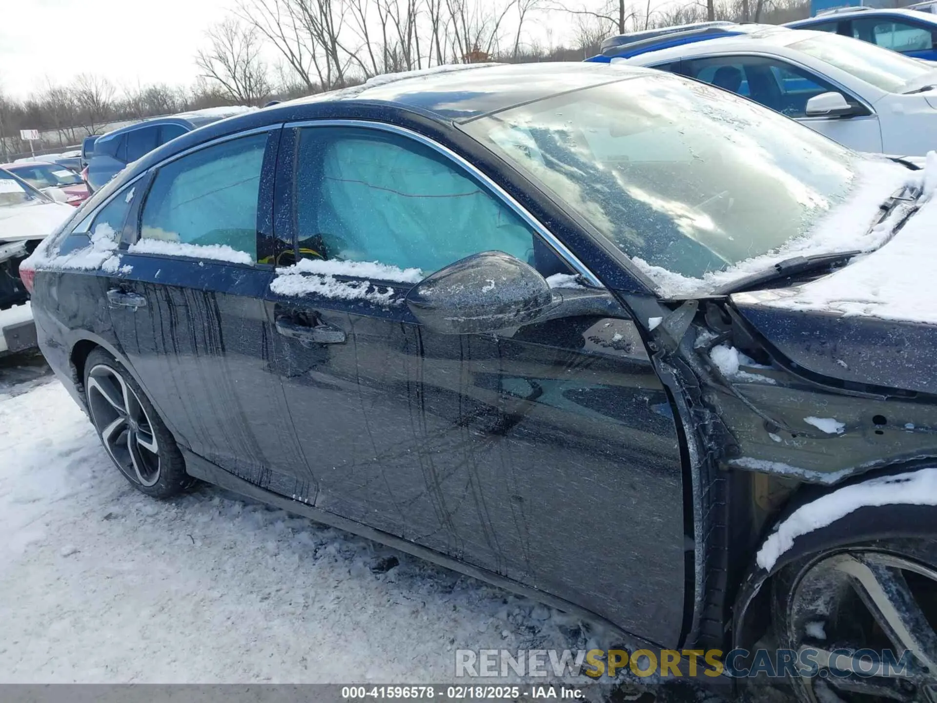 14 Photograph of a damaged car 1HGCV1F35KA158726 HONDA ACCORD 2019