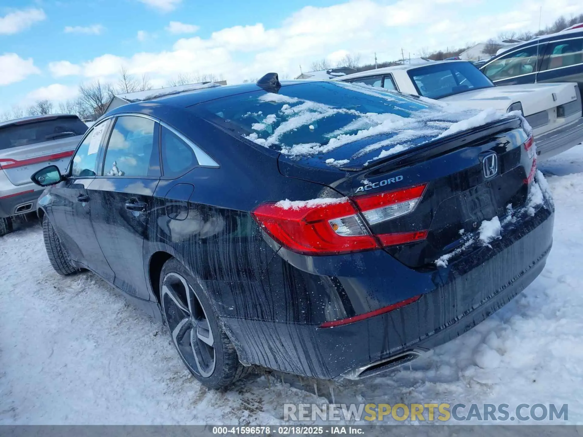 3 Photograph of a damaged car 1HGCV1F35KA158726 HONDA ACCORD 2019