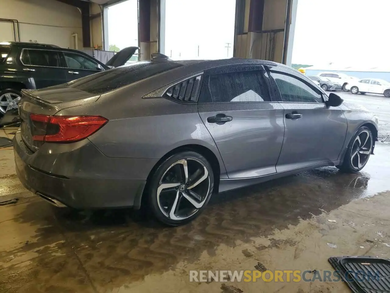 3 Photograph of a damaged car 1HGCV1F35KA162999 HONDA ACCORD 2019
