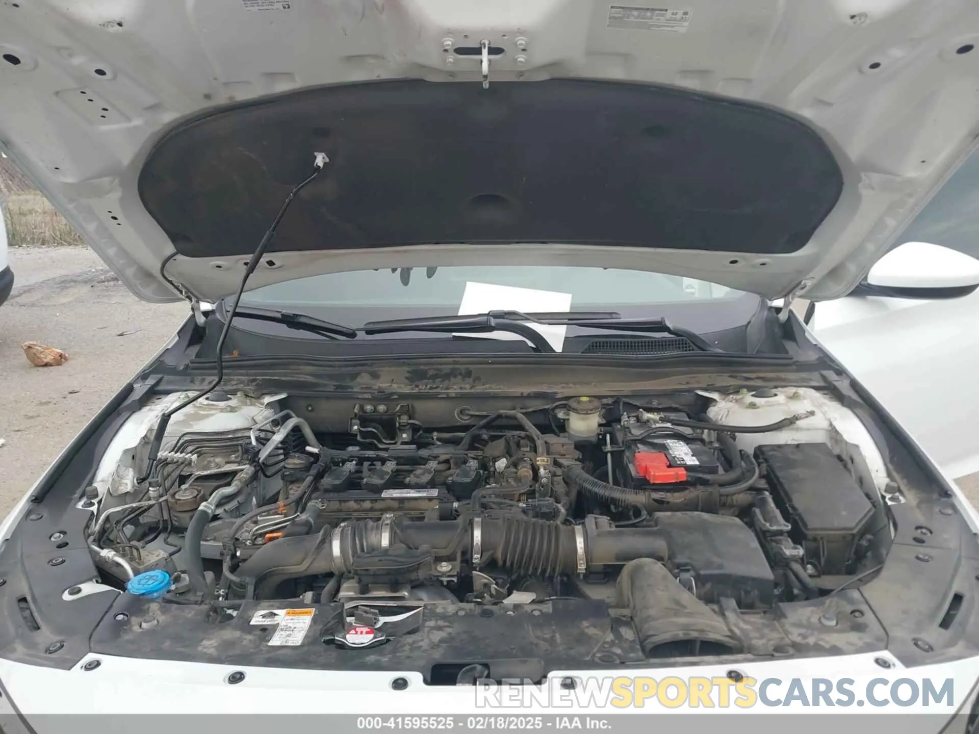 10 Photograph of a damaged car 1HGCV1F35KA172707 HONDA ACCORD 2019