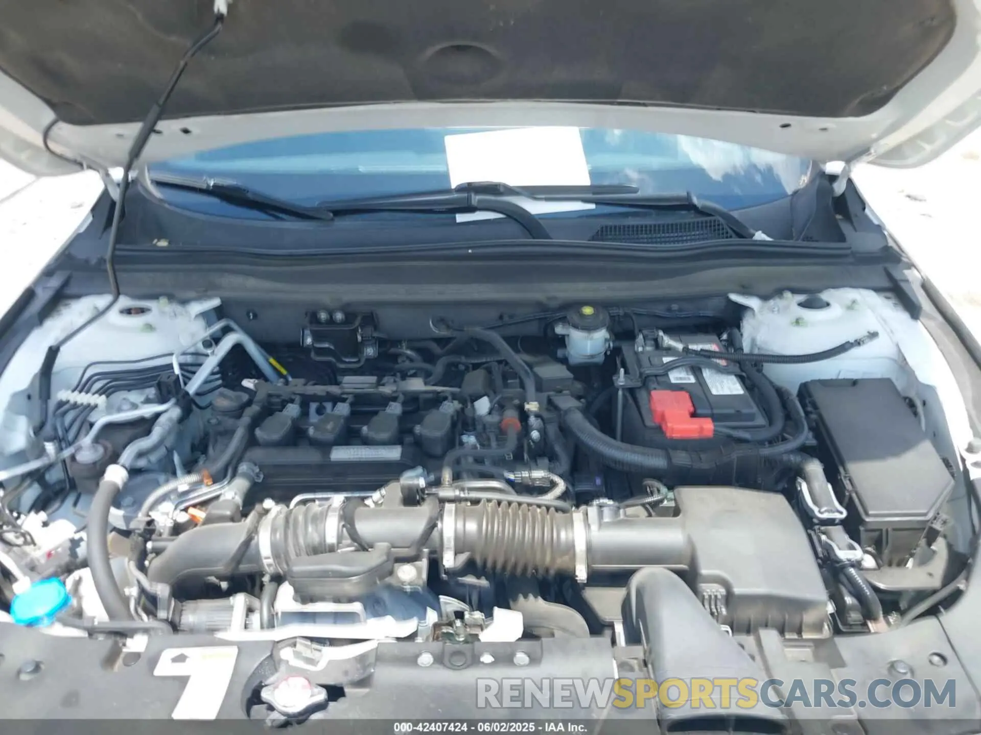 10 Photograph of a damaged car 1HGCV1F36KA004879 HONDA ACCORD 2019