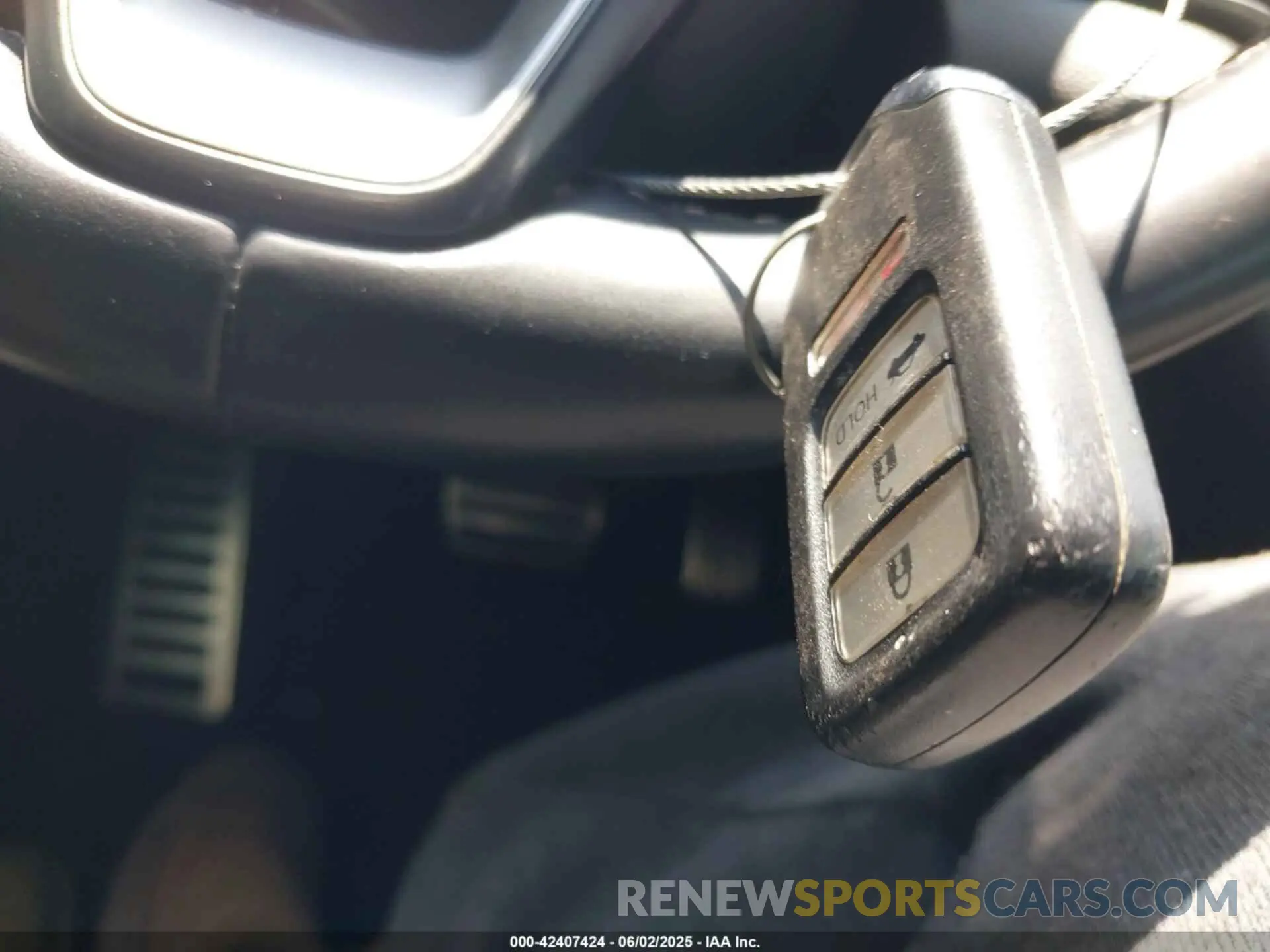 11 Photograph of a damaged car 1HGCV1F36KA004879 HONDA ACCORD 2019