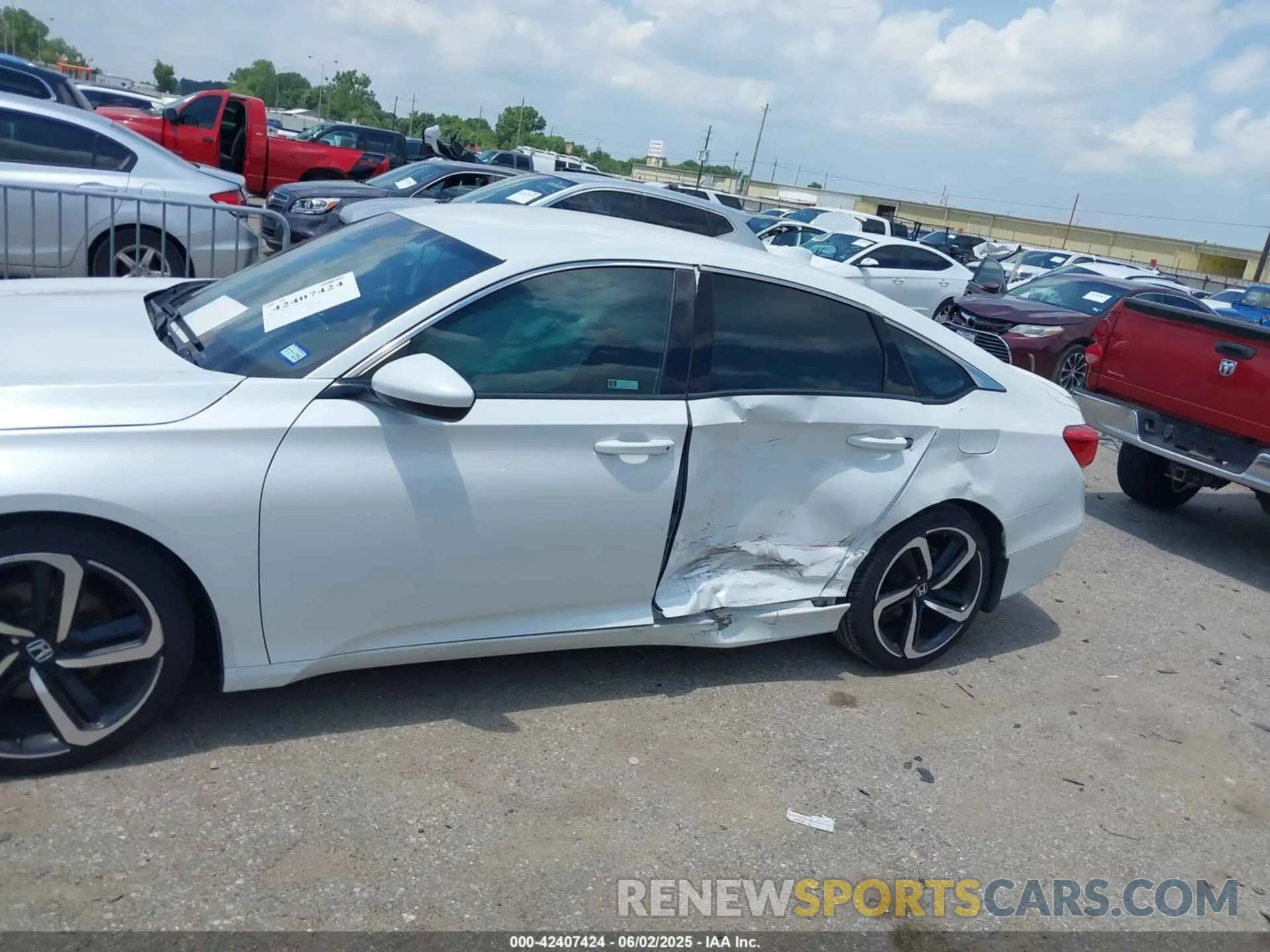 14 Photograph of a damaged car 1HGCV1F36KA004879 HONDA ACCORD 2019