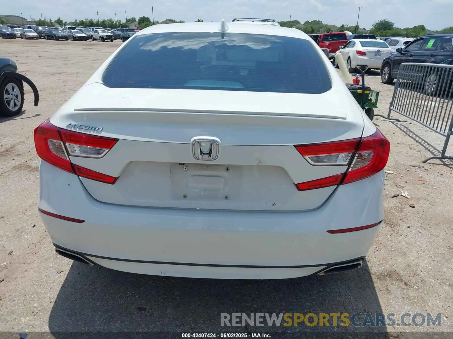 16 Photograph of a damaged car 1HGCV1F36KA004879 HONDA ACCORD 2019