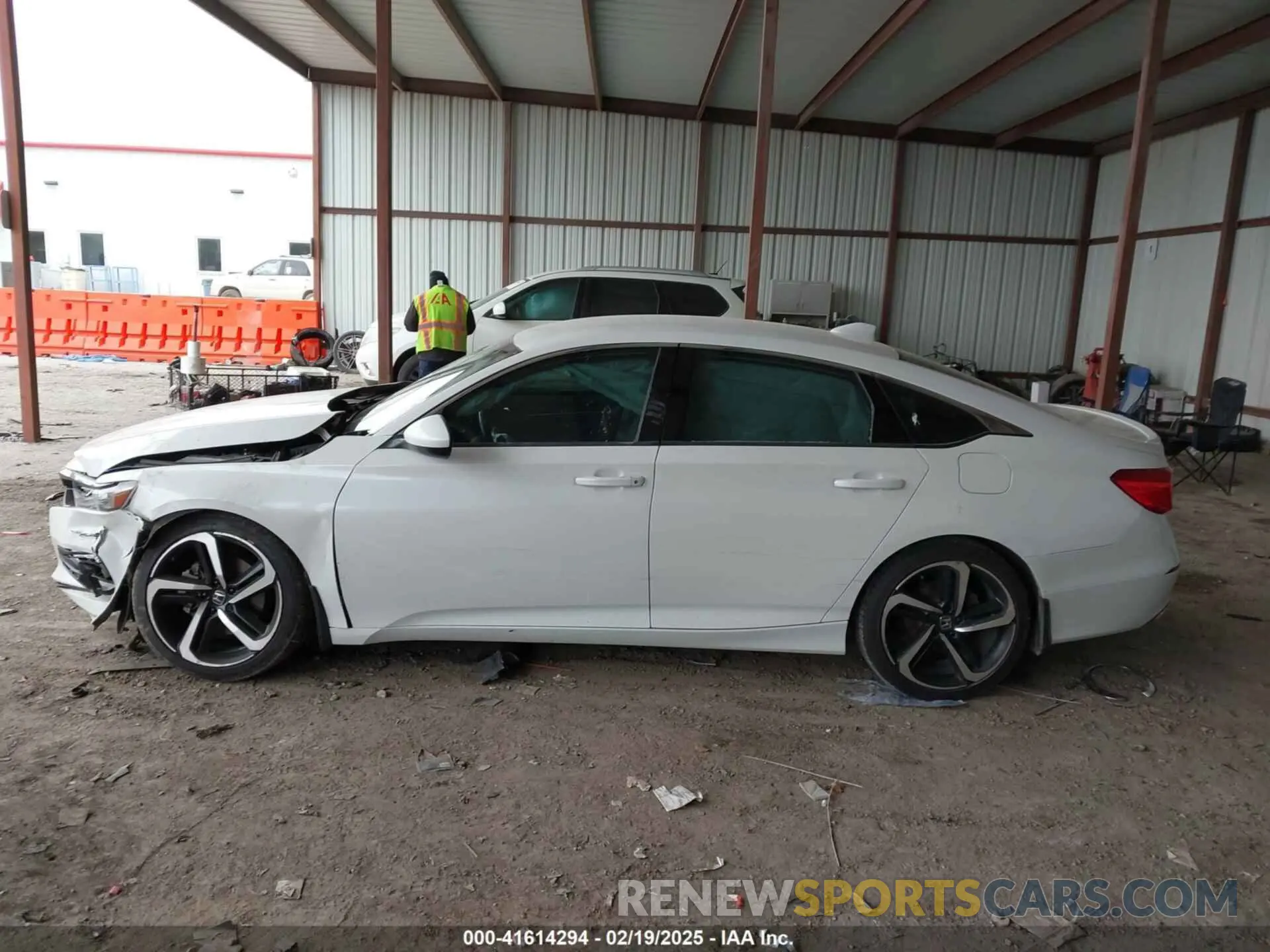 14 Photograph of a damaged car 1HGCV1F36KA019110 HONDA ACCORD 2019