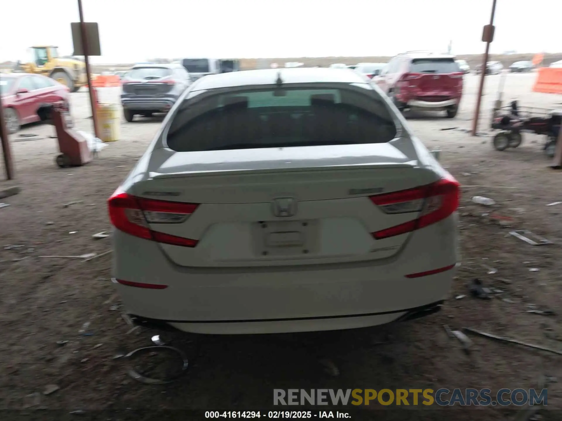16 Photograph of a damaged car 1HGCV1F36KA019110 HONDA ACCORD 2019
