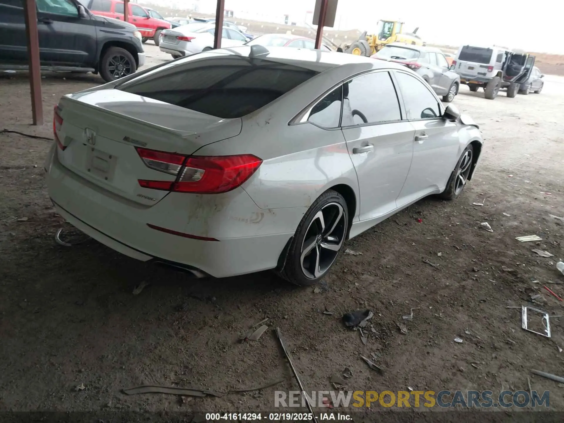 4 Photograph of a damaged car 1HGCV1F36KA019110 HONDA ACCORD 2019