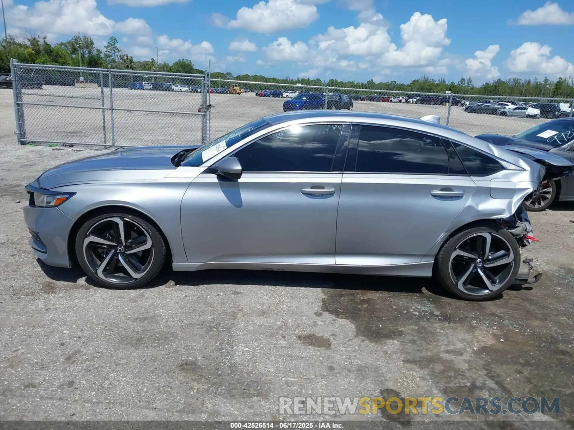 15 Photograph of a damaged car 1HGCV1F36KA028146 HONDA ACCORD 2019