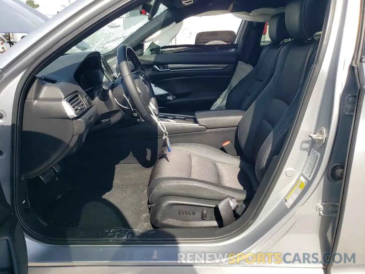 7 Photograph of a damaged car 1HGCV1F36KA089092 HONDA ACCORD 2019