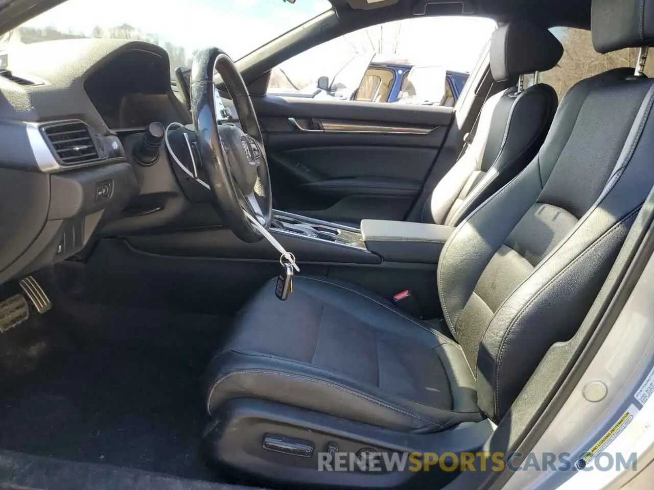 7 Photograph of a damaged car 1HGCV1F36KA107655 HONDA ACCORD 2019