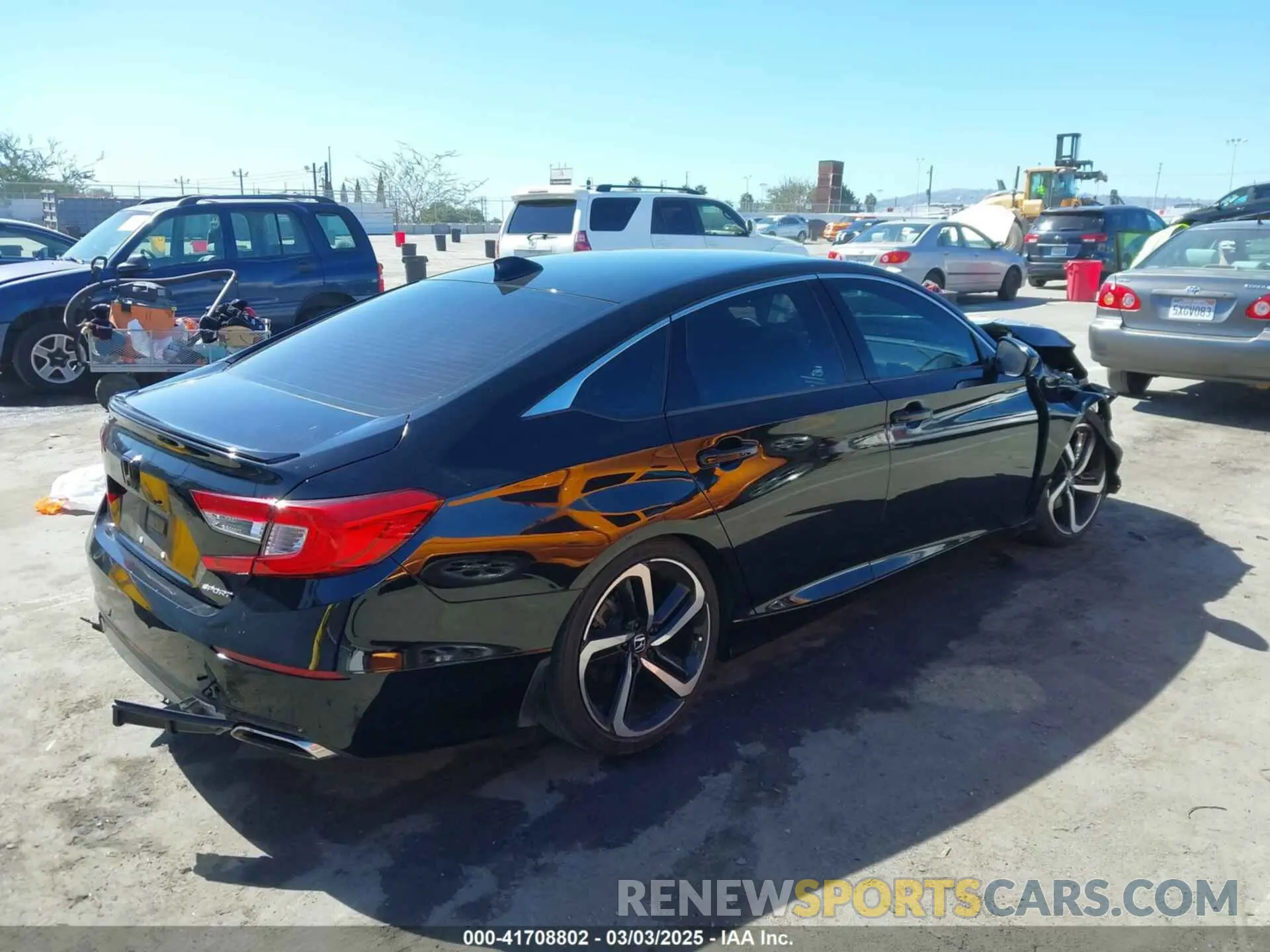 4 Photograph of a damaged car 1HGCV1F36KA117148 HONDA ACCORD 2019