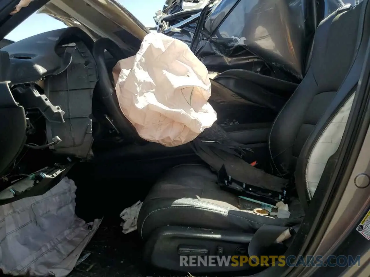 7 Photograph of a damaged car 1HGCV1F36KA137464 HONDA ACCORD 2019