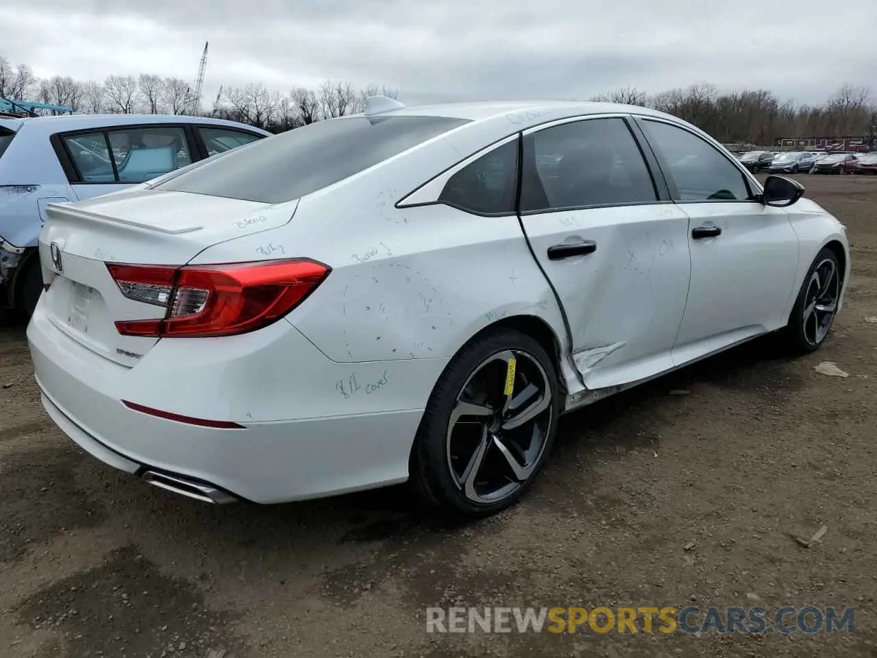3 Photograph of a damaged car 1HGCV1F36KA147752 HONDA ACCORD 2019