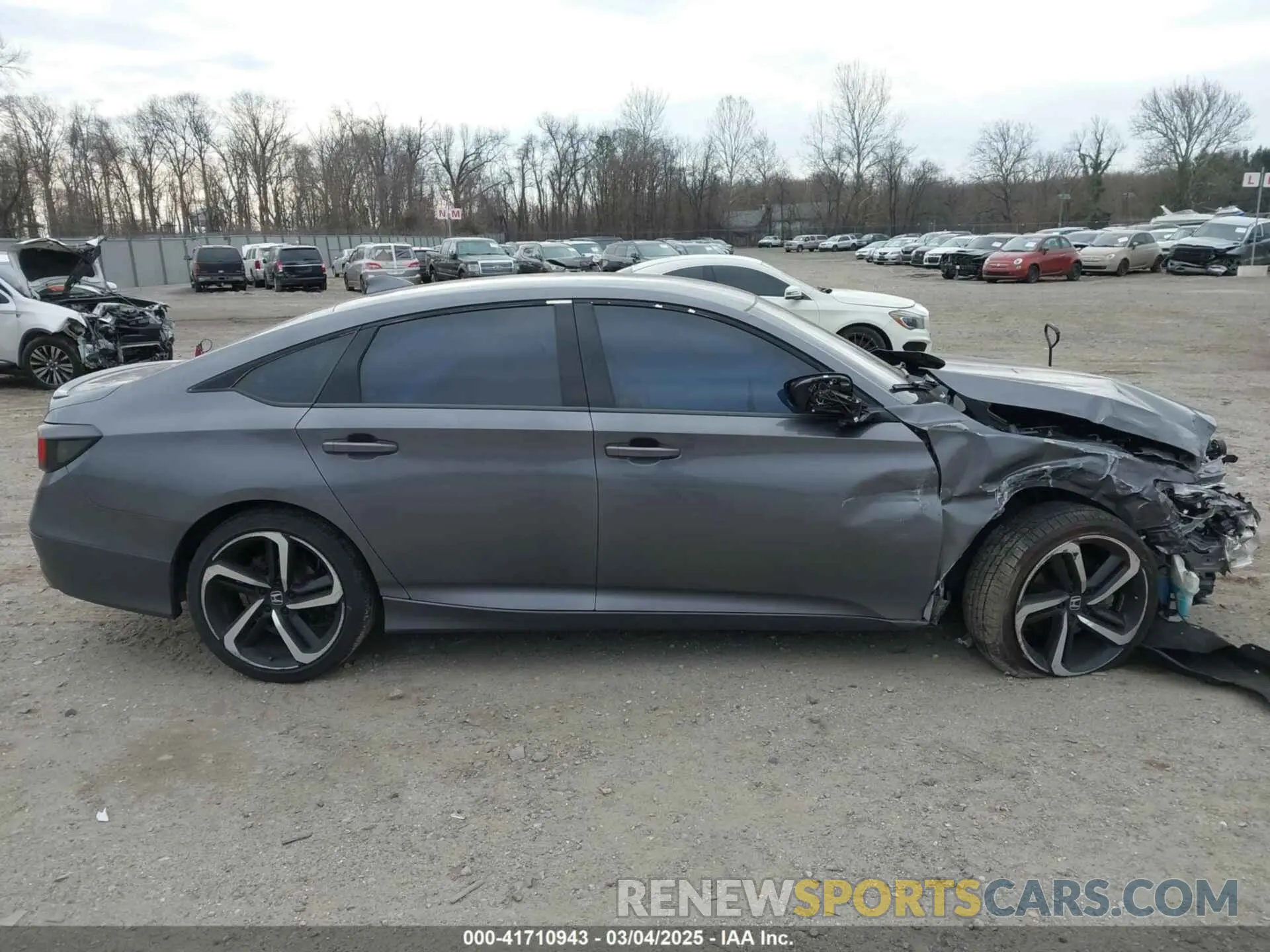 13 Photograph of a damaged car 1HGCV1F36KA148903 HONDA ACCORD 2019